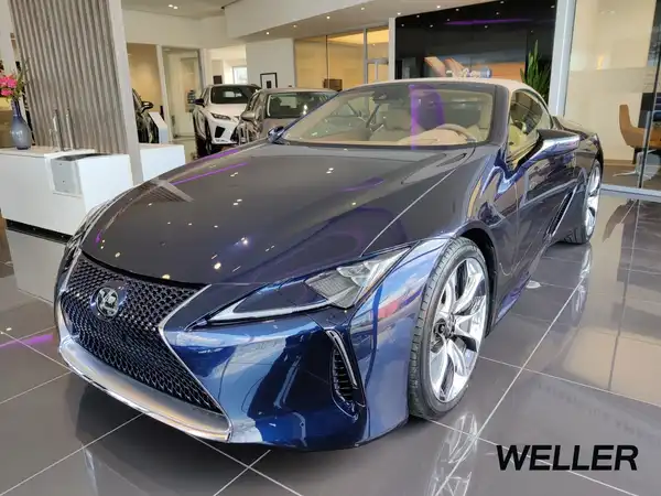 LEXUS LC 500 (8/15)