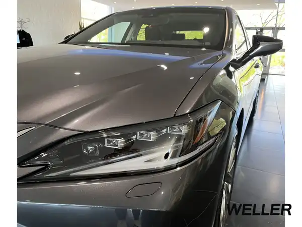 LEXUS ES 300 (6/15)