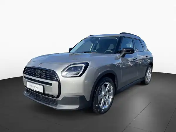 MINI COUNTRYMAN E (3/15)