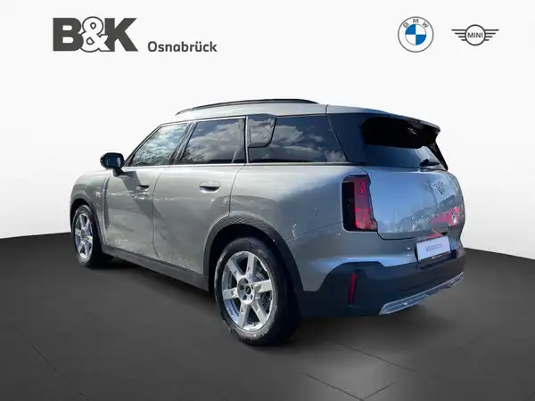 MINI COUNTRYMAN E (8/15)