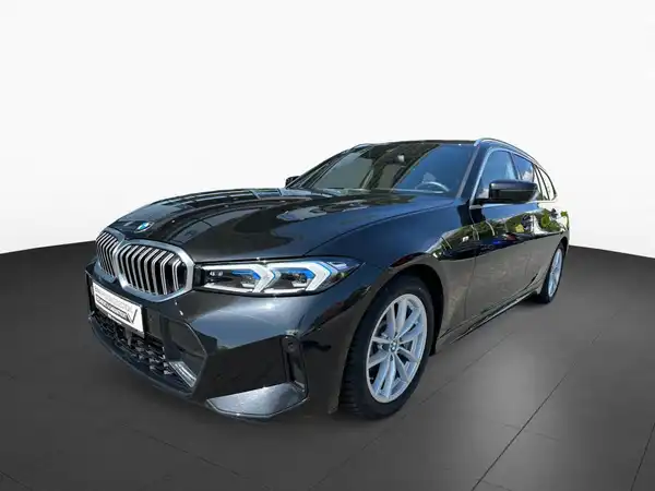 BMW 330D (5/15)