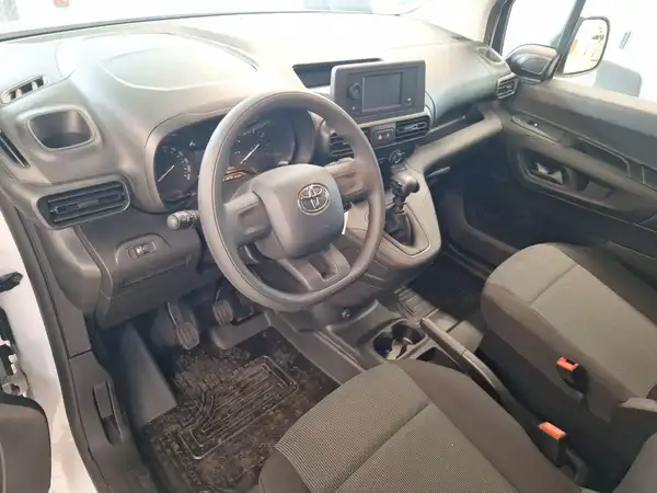 TOYOTA PROACE (8/13)