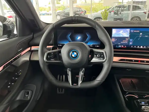 BMW I5 (12/15)