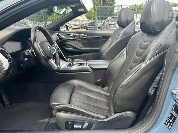 BMW M8 CABRIO (11/15)