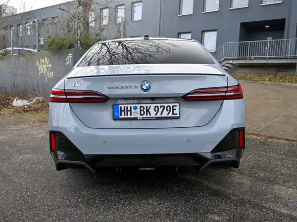 BMW I5 (7/15)