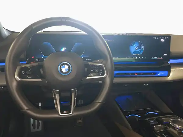 BMW I5 (14/15)