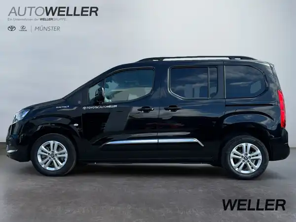 TOYOTA VERSO (4/15)