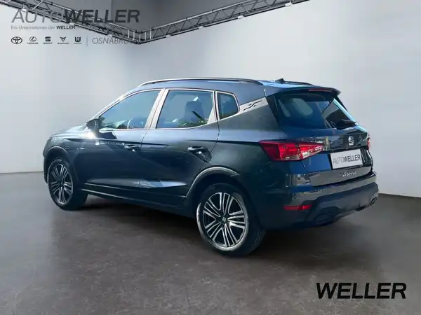 SEAT ARONA (2/15)