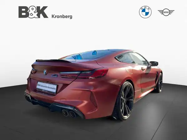 BMW M8 (8/15)