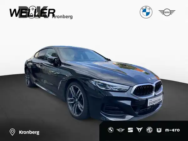 BMW M8  GRAN COUPÉ (1/15)