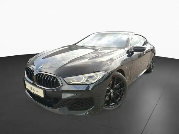 BMW M8  GRAN COUPÉ (3/15)